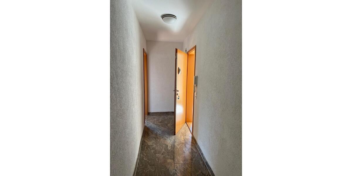 Erdgeschoßwohnung Lehre - 2 Zimmer, 69 m&sup2;, 600&euro; | Angebot:25099008