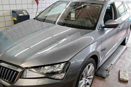 Skoda Superb 117.000 km 21.490 &euro; Braunschweig Wenden 38110