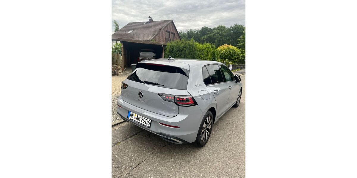 VW Golf 7.500 km 22.750 &euro; Lehre 38165