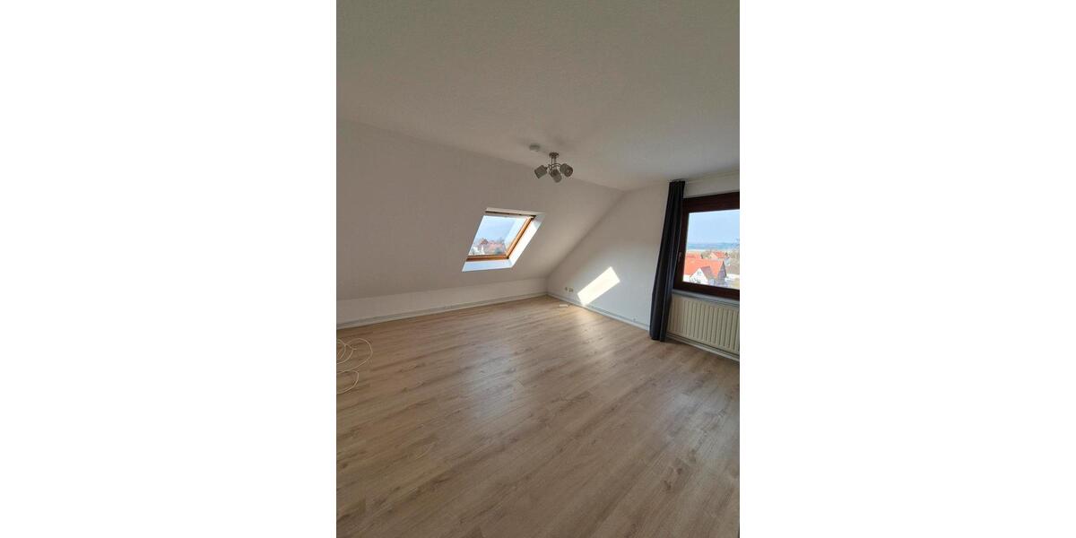 Dachgeschoßwohnung Salzgitter Ortschaft Nord - 3 Zimmer, 60 m&sup2;, 110.000&euro; | Angebot:25299125