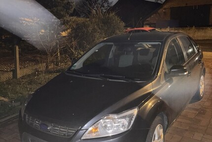 Ford Focus 180.000 km 2.000 &euro; Peine 31224