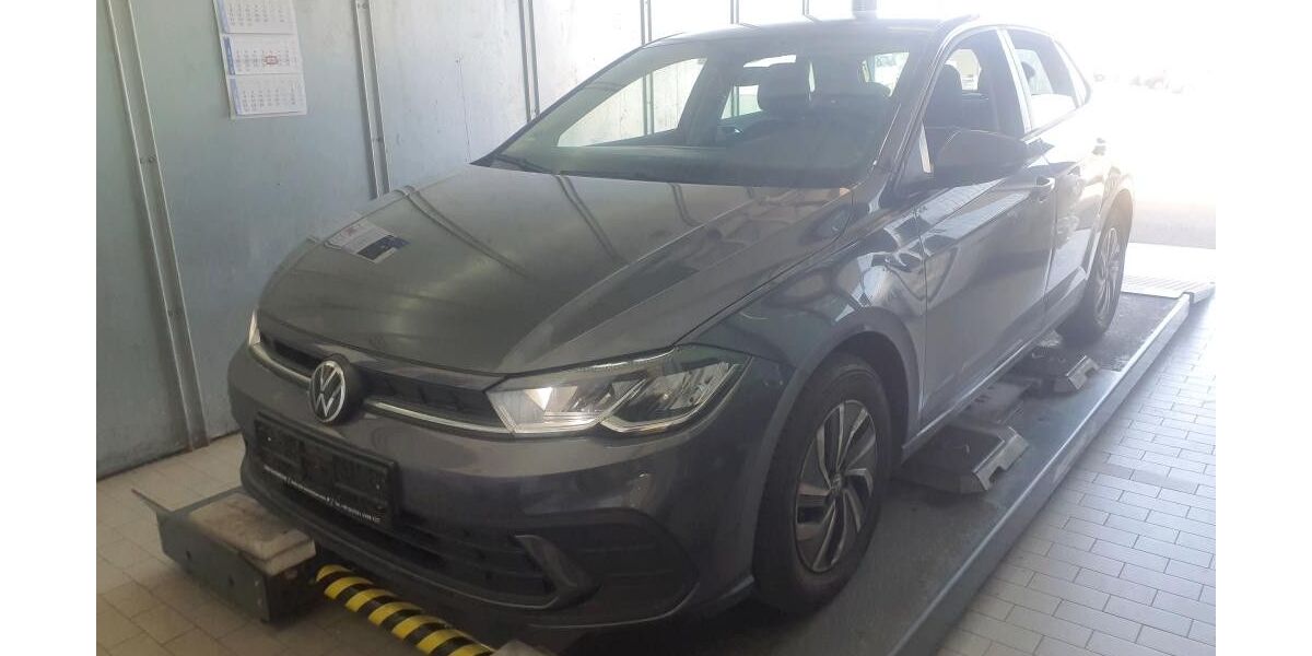 VW Polo 70.000 km 13.390 &euro; Braunschweig 38116