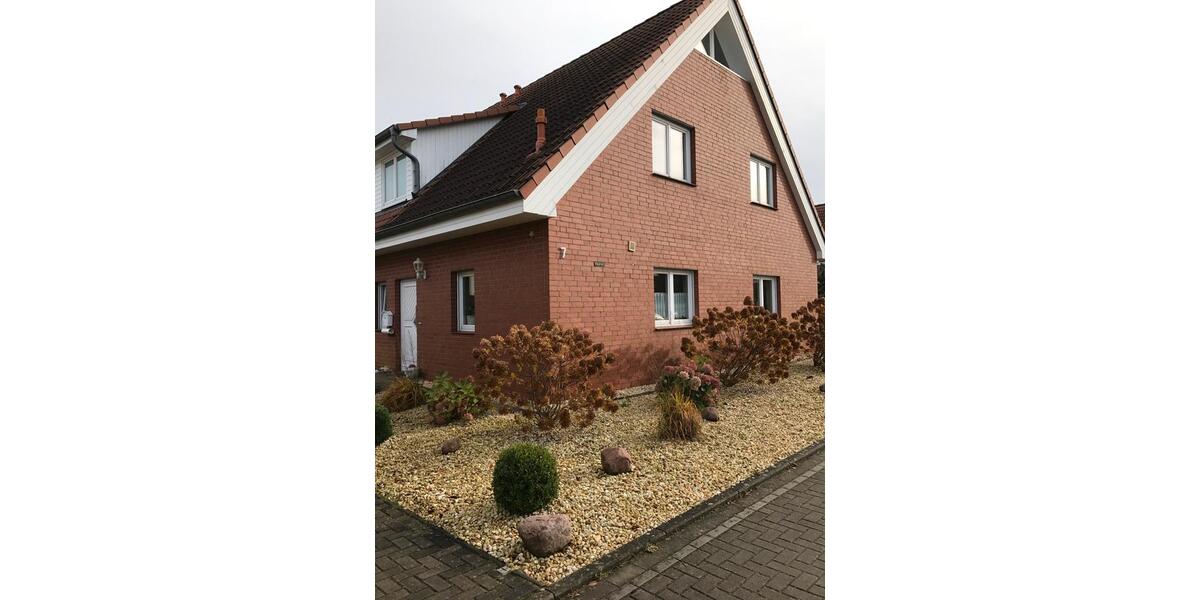 Reihenhaus Braunschweig Wabe-Schunter-Beberbach - 6 Zimmer, 131 m&sup2;, 420.000&euro; | Angebot:25405634