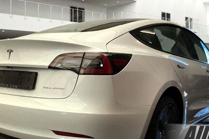 Tesla Model 3 91.990 km 27.750 &euro; Schöningen 38364