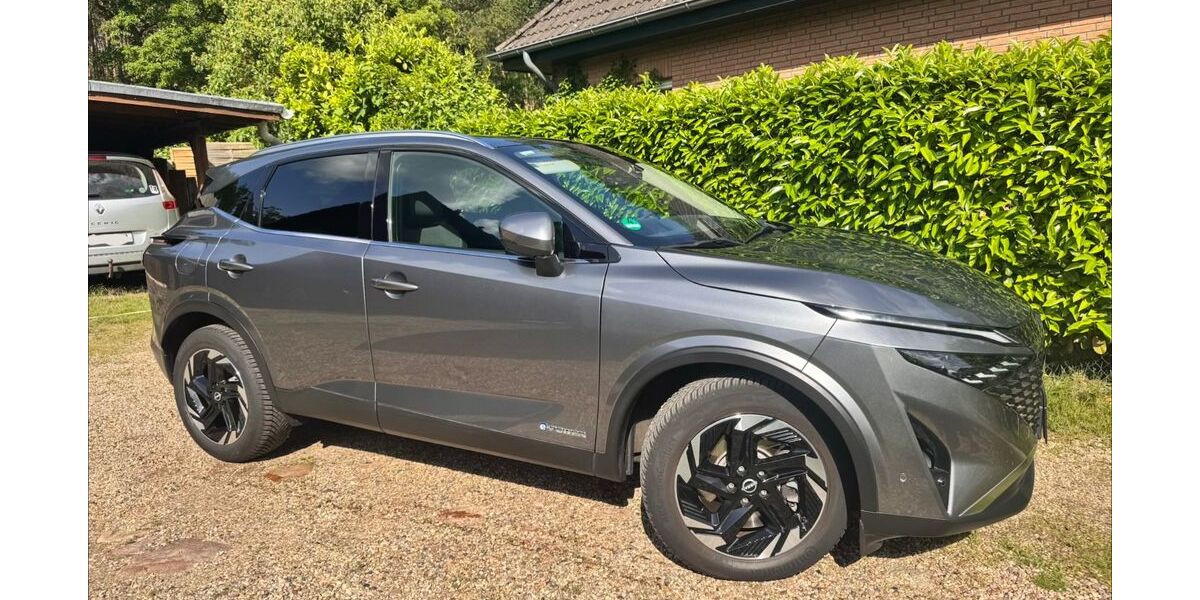 Nissan Qashqai 8.200 km 31.500 &euro; Peine 31224