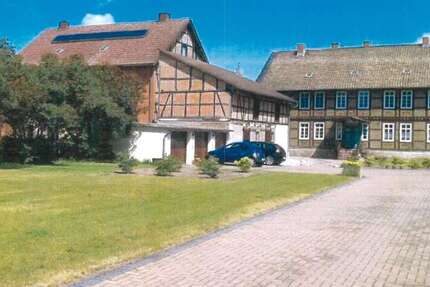 Haus Salzgitter Ortschaft Nord - 10 Zimmer, 285 m&sup2;, 349.999&euro; | Angebot:23539984