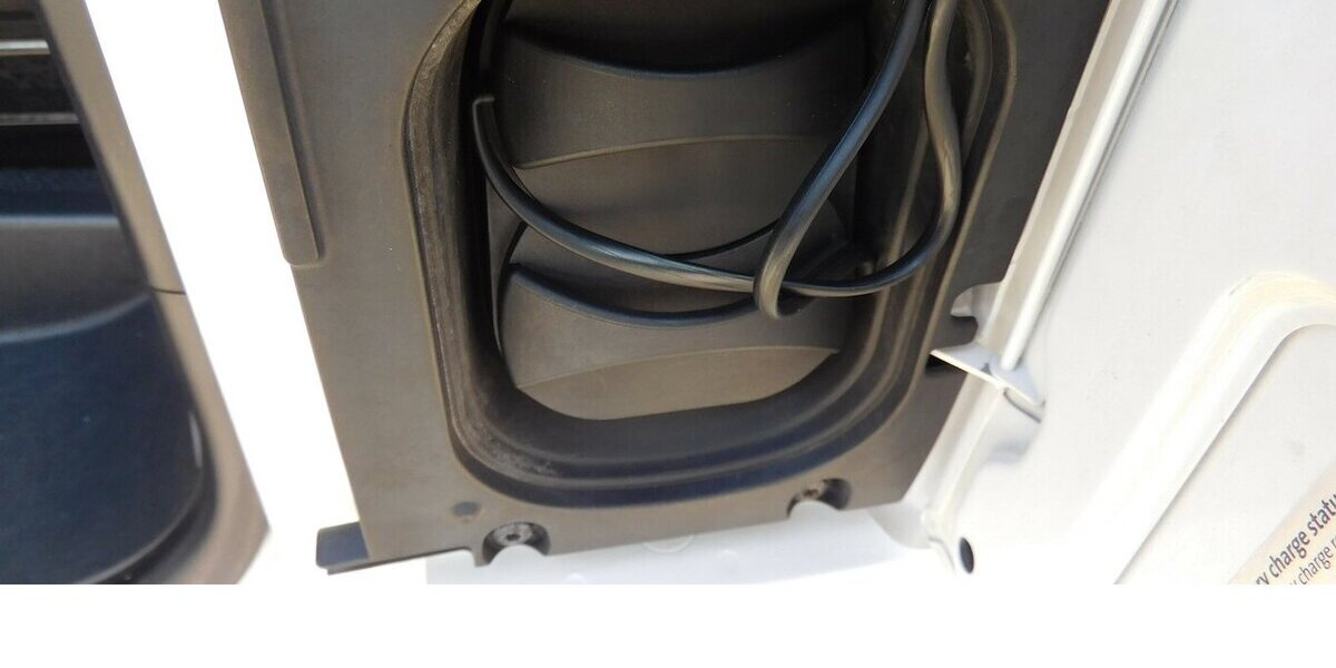 VW T6.1 Transporter 1 Abt e- Lang DSG 4-Gang Klima 13.800 km 15.990 &euro; Vordorf 38533