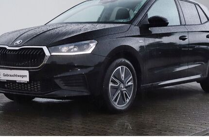 Skoda Fabia 21.900 km 19.450 &euro; Braunschweig 38124