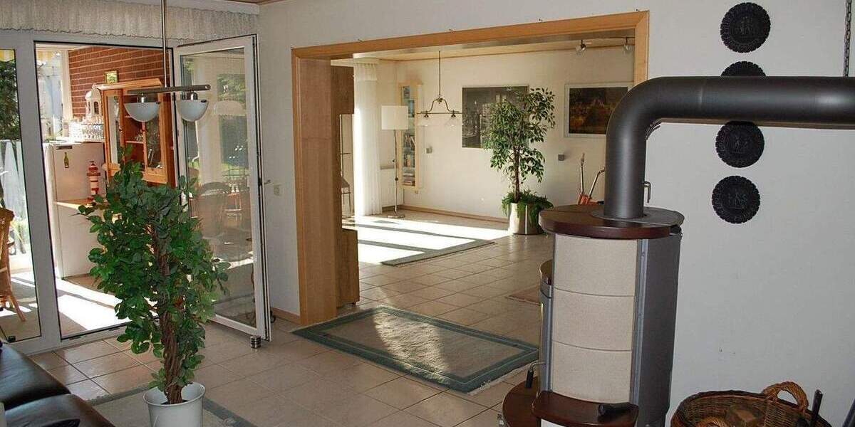 Einfamilienhaus Salzgitter Lebenstedt - 8 Zimmer, 208 m&sup2;, 419.900&euro; | Angebot:26202289