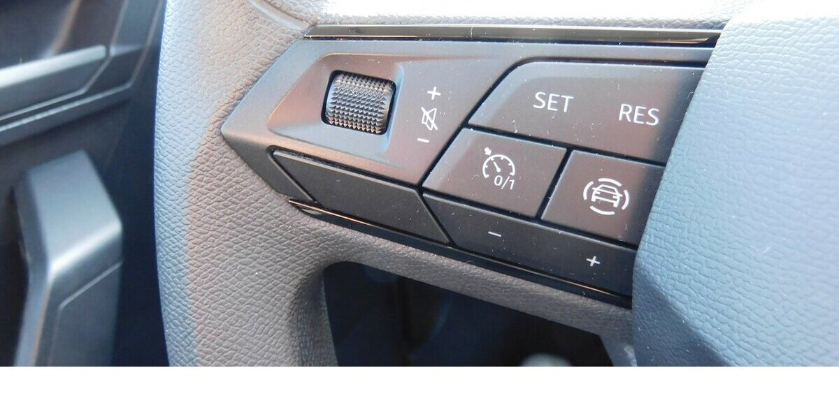 Seat Ibiza 1.0 Reference MPI BMT 4Trg Klima 27.700 km 12.990 &euro; Vordorf 38533