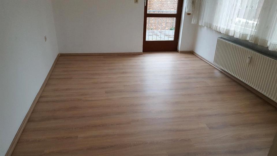Etagenwohnung Peine Südstadt - 4 Zimmer, 80 m&sup2;, 840&euro; | Angebot:25637538