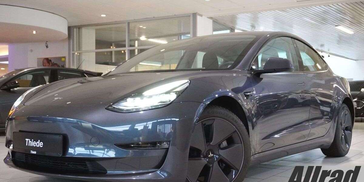 Tesla Model 3 29.650 km 30.800 &euro; Schöningen 38364