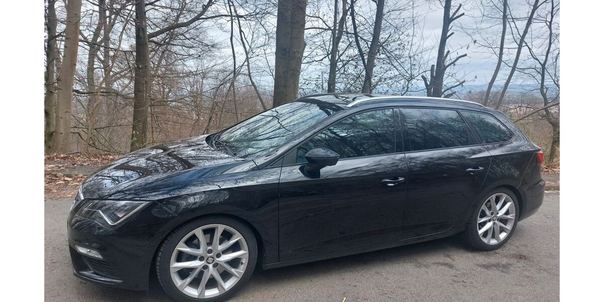 Seat Leon 102.000 km 15.700 &euro; Ilsede 31241