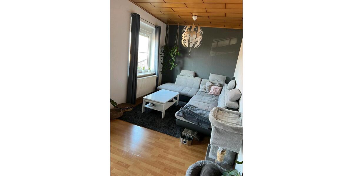 Etagenwohnung Peine Südstadt - 2 Zimmer, 81 m&sup2;, 690&euro; | Angebot:25882555