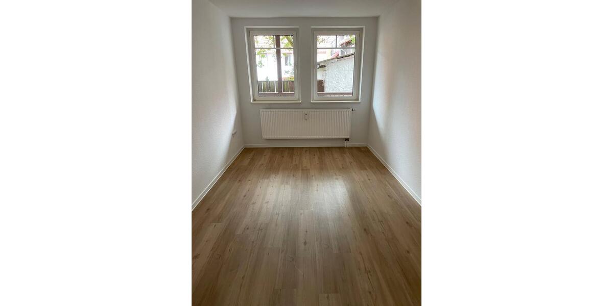 Erdgeschoßwohnung Salzgitter Ortschaft Südost - 3 Zimmer, 80 m&sup2;, 520&euro; | Angebot:25106377
