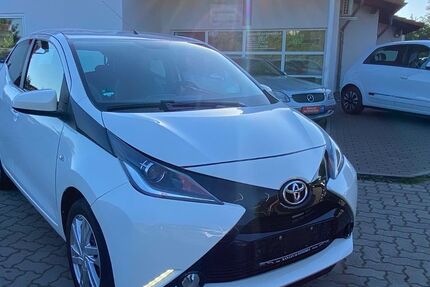 Toyota Aygo (X) 78.000 km 8.990 &euro; Goslar 38644