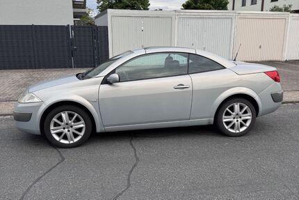 Renault Megane 166.000 km 1.999 &euro; Peine 31228