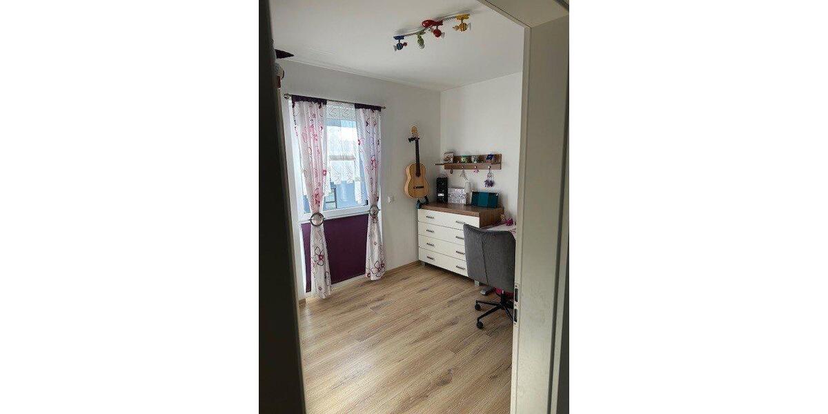 Etagenwohnung Wolfenbüttel Adersheim - 3 Zimmer, 101 m&sup2;, 1.060&euro; | Angebot:26505269