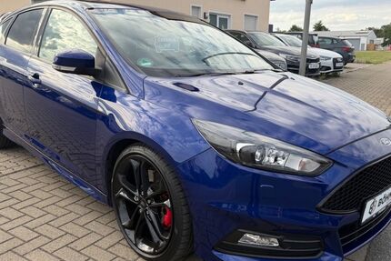 Ford Focus 85.000 km 15.990 &euro; Salzgitter 38229