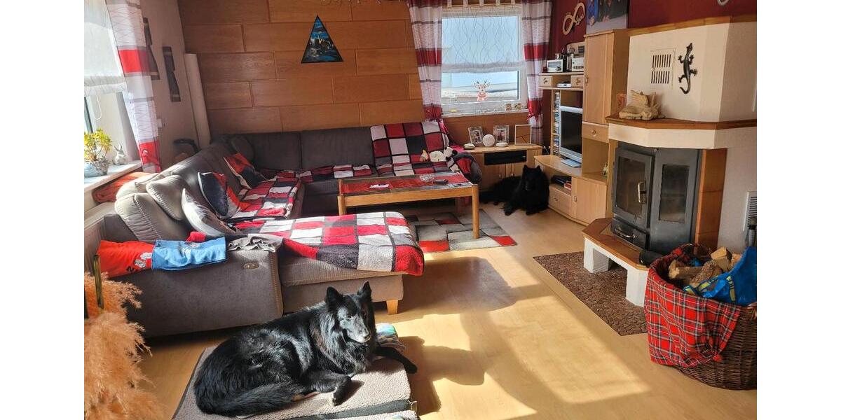 Einfamilienhaus Salzgitter Ortschaft Südost - 9 Zimmer, 196 m&sup2;, 320.000&euro; | Angebot:25637859