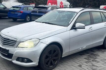 Mercedes-Benz C 220 167.405 km 5.490 &euro; Braunschweig 38122