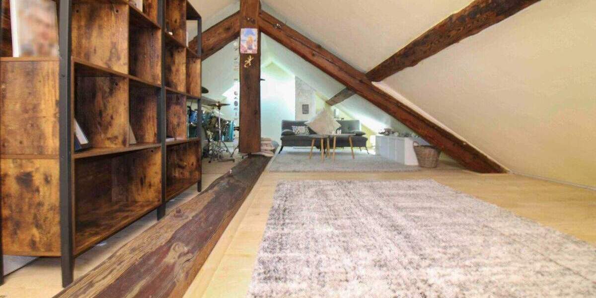 Etagenwohnung Söhlde Hoheneggelsen - 3 Zimmer, 155 m&sup2;, 349.000&euro; | Angebot:26019324