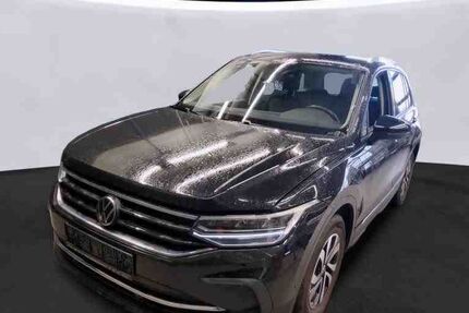 VW Tiguan 75.000 km 24.990 &euro; Goslar 38640