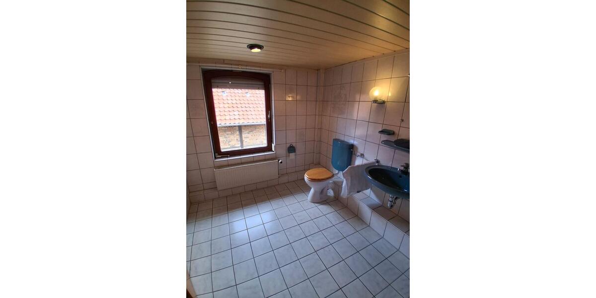 Einfamilienhaus Warberg - 4 Zimmer, 133 m&sup2;, 135.000&euro; | Angebot:26034035