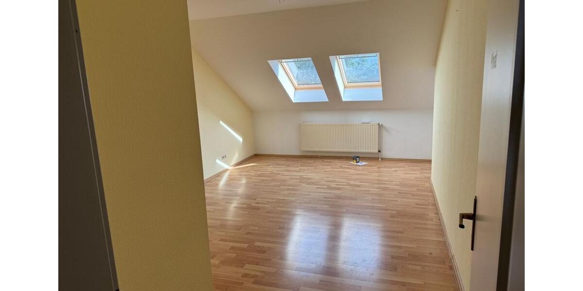 Etagenwohnung Salzgitter Ortschaft Ost - 3 Zimmer, 75 m&sup2;, 700&euro; | Angebot:25961106