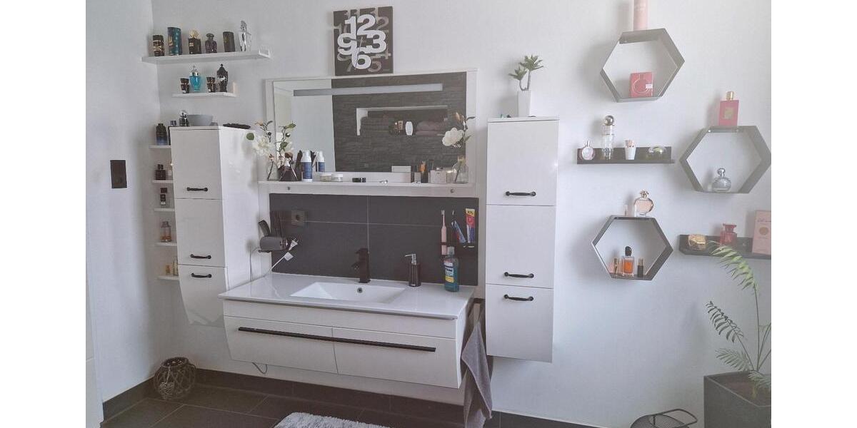Doppelhaushälfte Lengede - 6 Zimmer, 140 m&sup2;, 400.000&euro; | Angebot:26716553