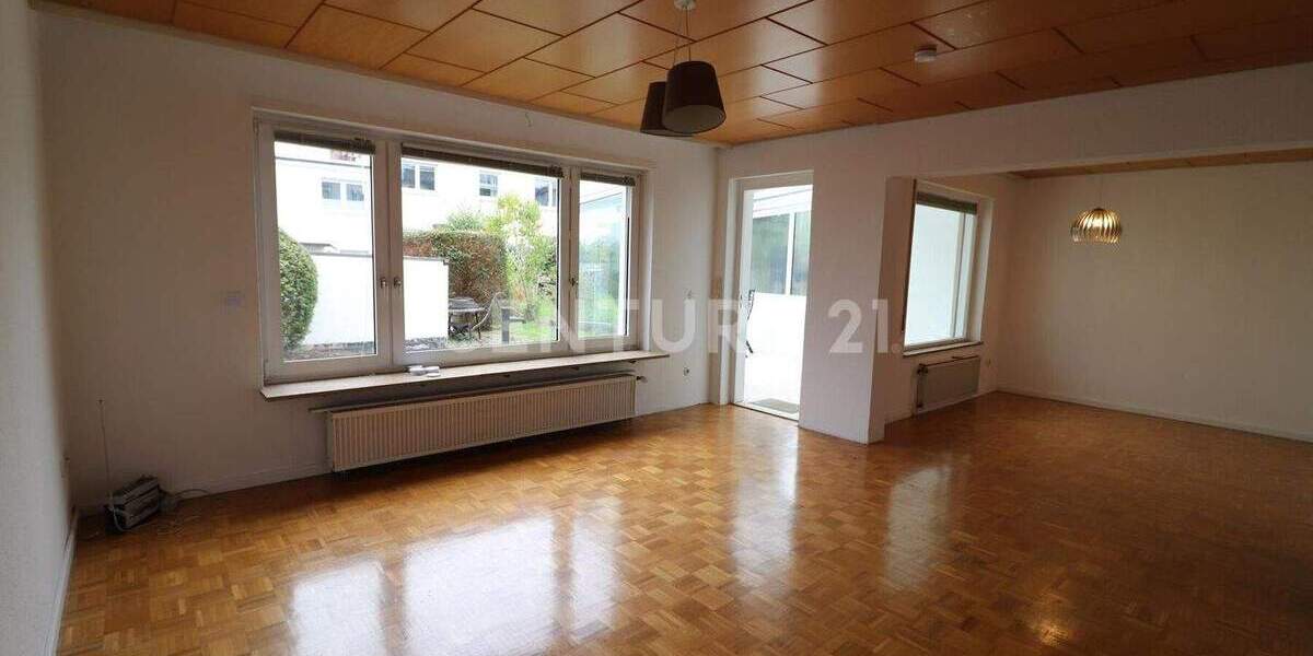 Etagenwohnung Wolfenbüttel Stadtgebiet - 4 Zimmer, 93 m&sup2;, 249.000&euro; | Angebot:25687778