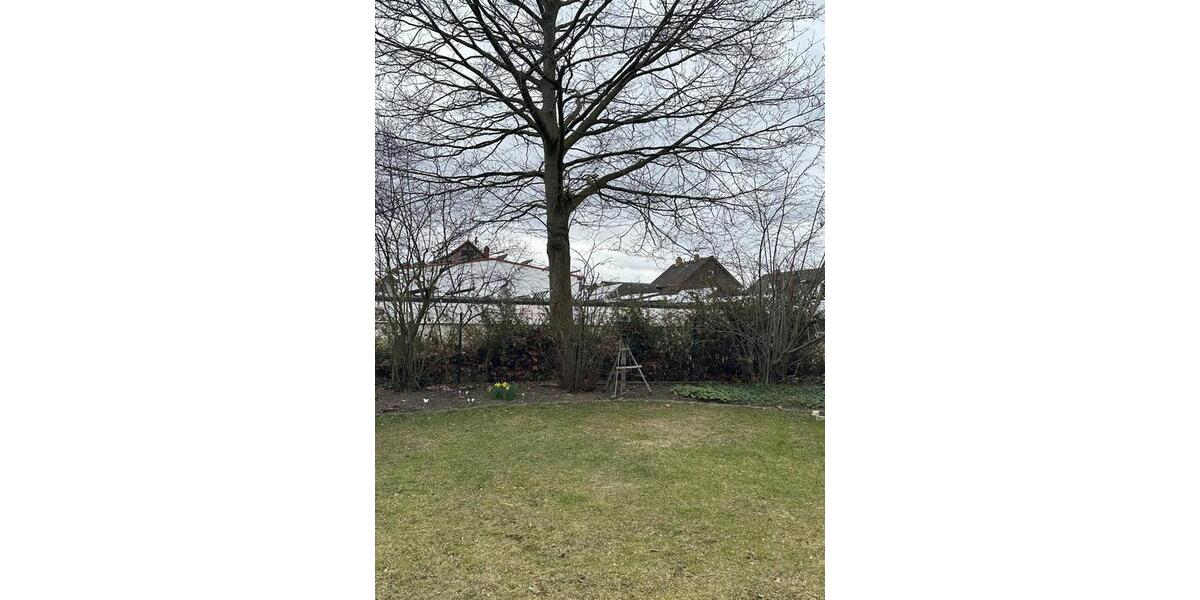 Einfamilienhaus Braunschweig Wabe-Schunter-Beberbach - 6 Zimmer, 215 m&sup2;, 430.000&euro; | Angebot:25722726