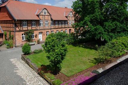 Wohnung Börßum - 4 Zimmer, 106 m&sup2;, 1.500&euro; | Angebot:26121368
