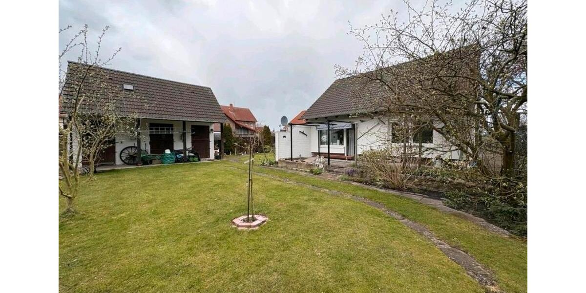 Einfamilienhaus Lehre - 8 Zimmer, 227 m&sup2;, 450.000&euro; | Angebot:26006092