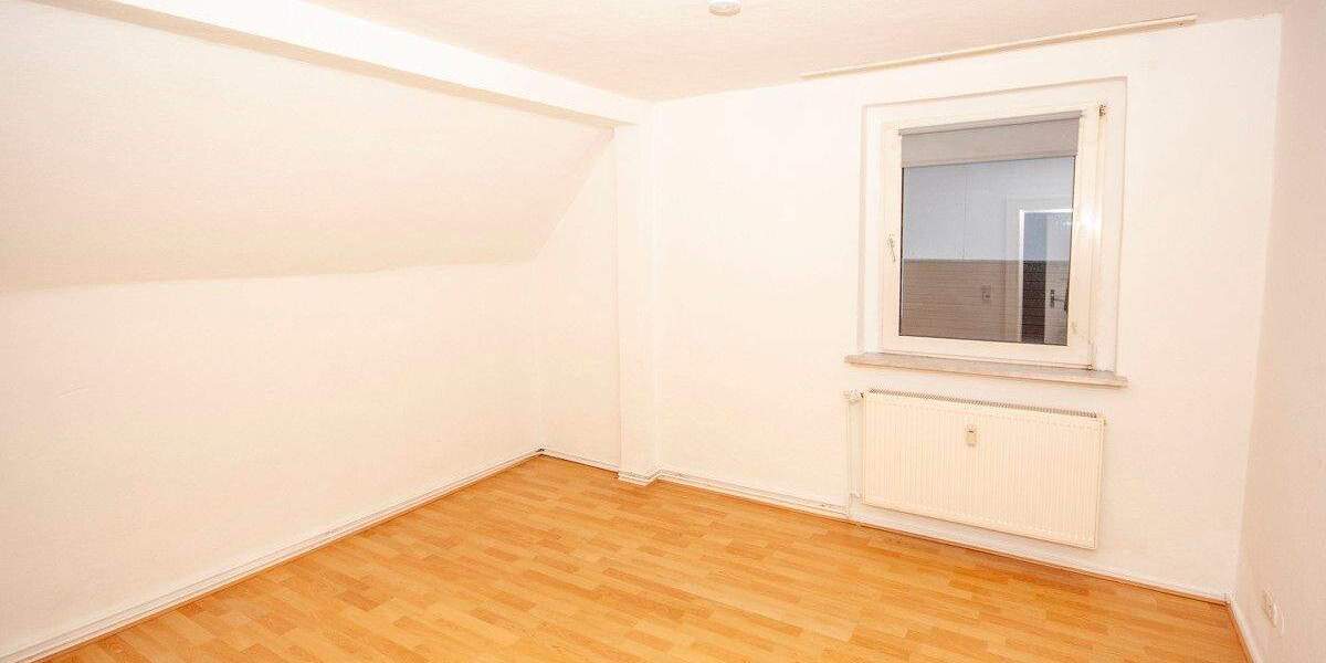 Mehrfamilienhaus, Wohnhaus Goslar Vienenburg - 7 Zimmer, 180 m&sup2;, 190.000&euro; | Angebot:25772210