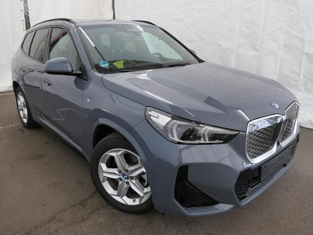 BMW iX1 25.500 km 46.800 &euro; Salzgitter 38228