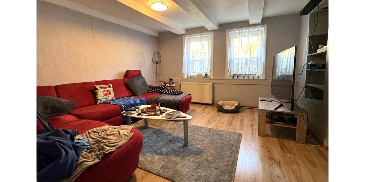 Mehrfamilienhaus, Wohnhaus Ilsede - 8 Zimmer, 274 m&sup2;, 1.800&euro; | Angebot:25491479