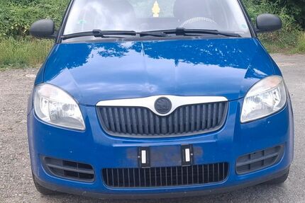 Skoda Fabia 243.000 km 950 &euro; Schladen 38315