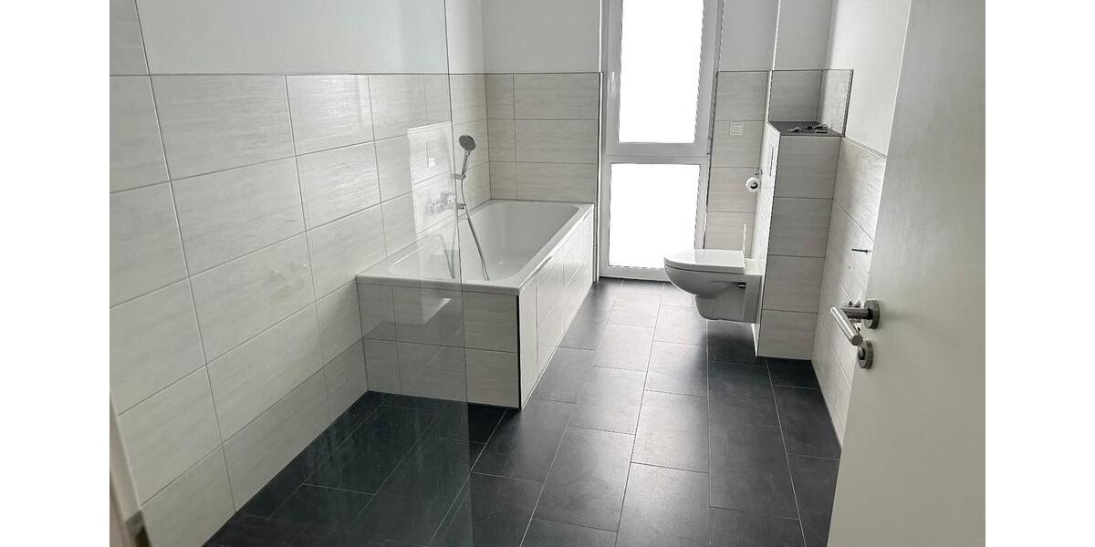 Erdgeschoßwohnung Braunschweig Broitzem - 4 Zimmer, 120 m&sup2;, 1.500&euro; | Angebot:25996108