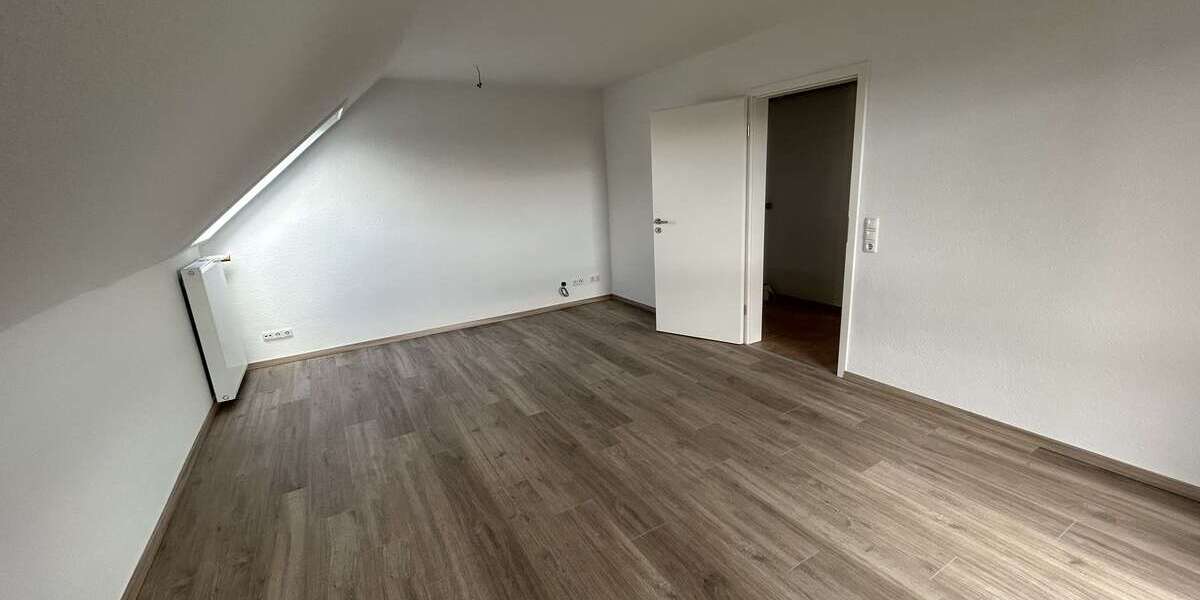 Etagenwohnung Braunschweig Lehndorf-Watenbüttel - 3 Zimmer, 72 m&sup2;, 690&euro; | Angebot:25933949