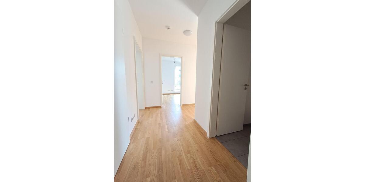 Erdgeschoßwohnung Peine - 3 Zimmer, 95 m&sup2;, 1.135&euro; | Angebot:25489035