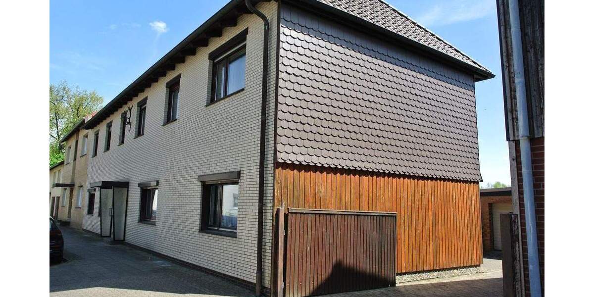 Mehrfamilienhaus, Wohnhaus Braunschweig Veltenhof - 6 Zimmer, 300 m&sup2;, 498.000&euro; | Angebot:25776123