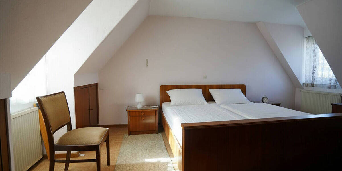 Doppelhaushälfte Braunschweig / Südstadt Südstadt - 4 Zimmer, 120 m&sup2;, 330.000&euro; | Angebot:26107526