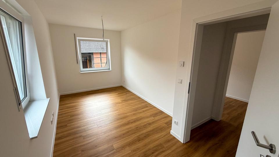 Reihenhaus Braunschweig Heidberg-Melverode - 6 Zimmer, 165 m&sup2;, 2.250&euro; | Angebot:25919569