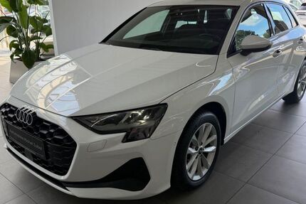 Audi A3 57.000 km 21.490 &euro; Braunschweig 38116