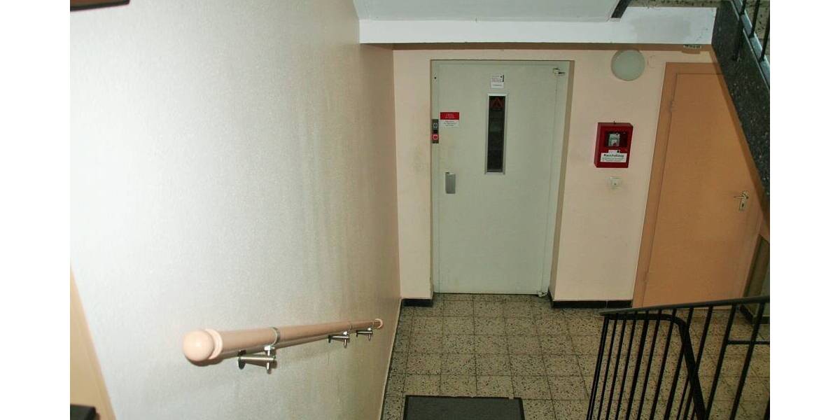 Etagenwohnung Peine Kernstadt Nord - 2 Zimmer, 54 m&sup2;, 80.000&euro; | Angebot:25730209