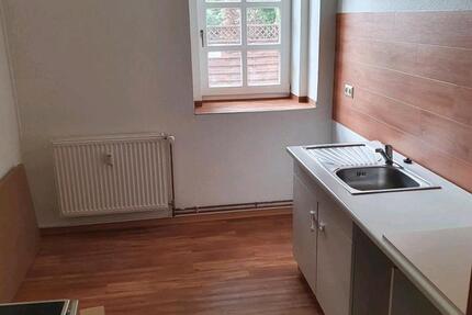 Wohnung Hillerse - 3 Zimmer, 98 m&sup2;, 735&euro; | Angebot:25444384