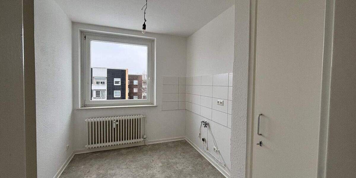 Etagenwohnung Salzgitter Lebenstedt - 3 Zimmer, 63 m&sup2;, 420&euro; | Angebot:25708272