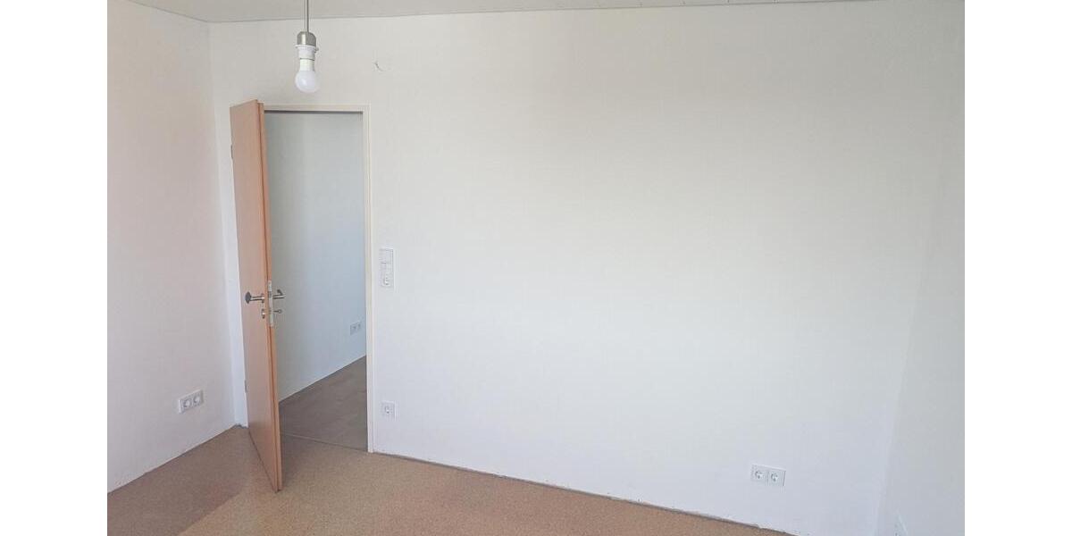 Etagenwohnung Braunschweig Timmerlah-Geitelde-Stiddien - 3 Zimmer, 79 m&sup2;, 190.000&euro; | Angebot:27224391