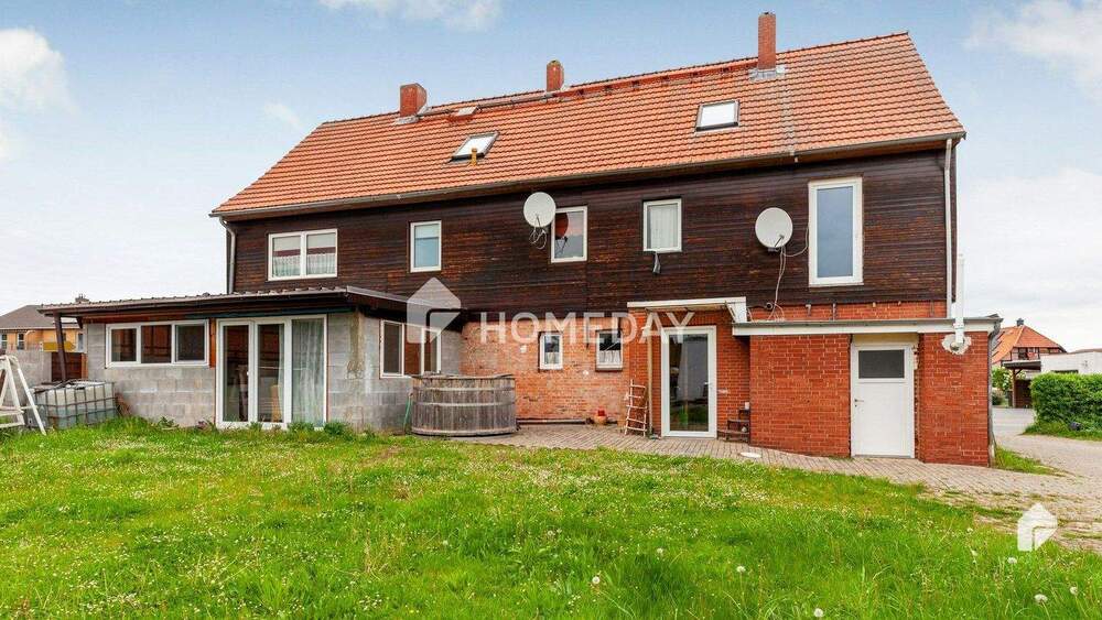 Mehrfamilienhaus, Wohnhaus Lehre Essehof - 8 Zimmer, 220 m&sup2;, 200.000&euro; | Angebot:25708366
